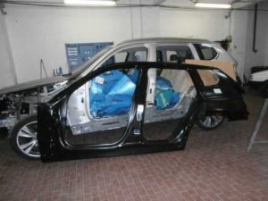 Riparazione BMW - Carrozzeria Pedroni (26)